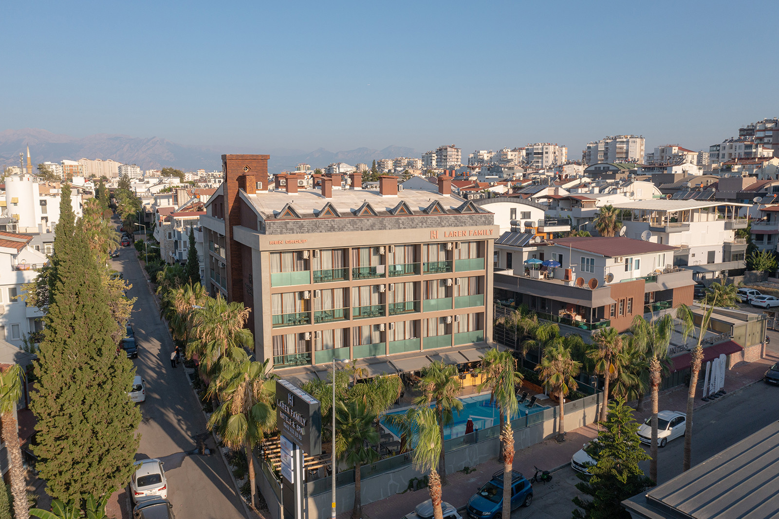 Laren Family Hotel & Spa